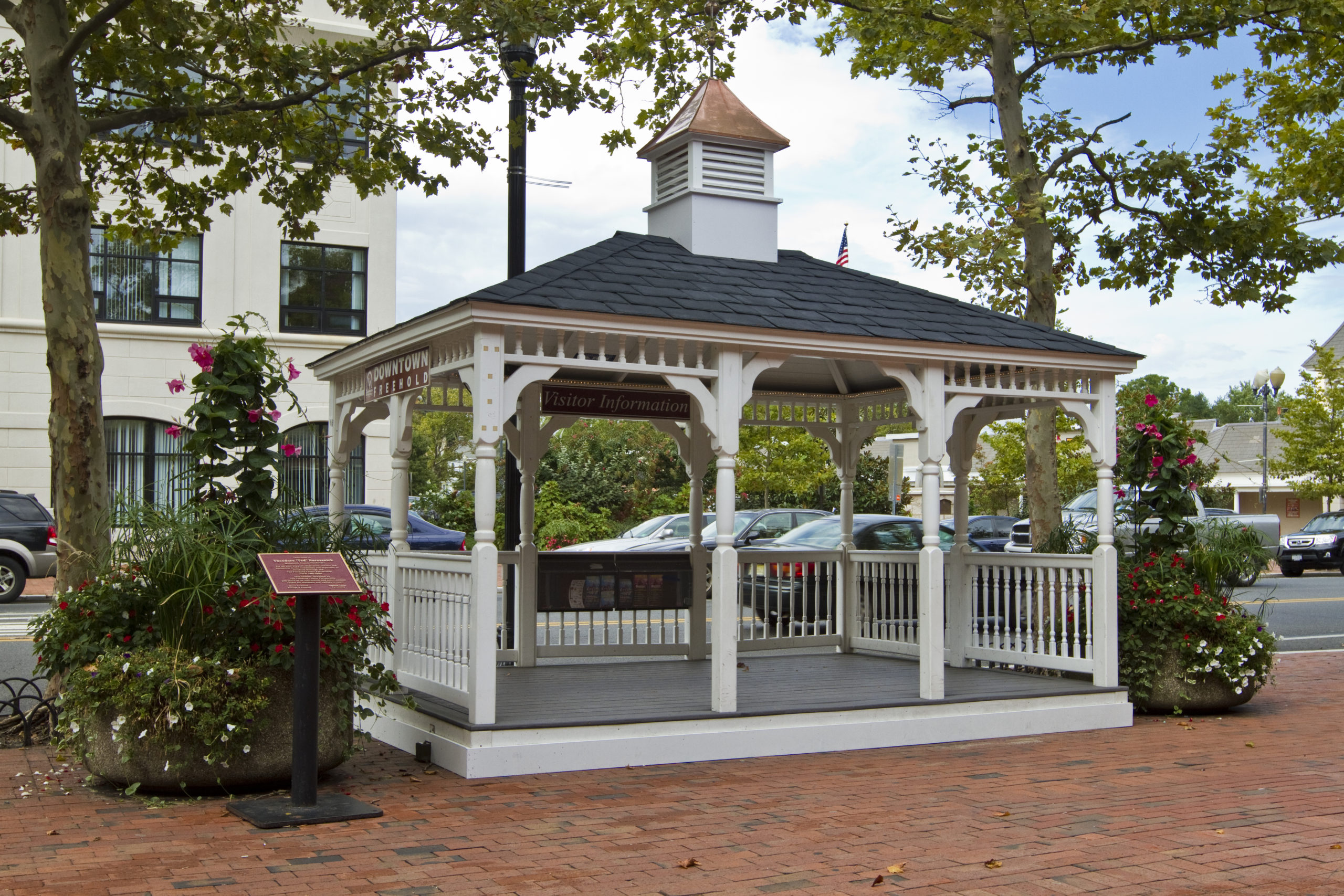 10x14 Colonial Style White Vinyl Gazebo Turned Posts Rubber Slate Custom Cupola scaled