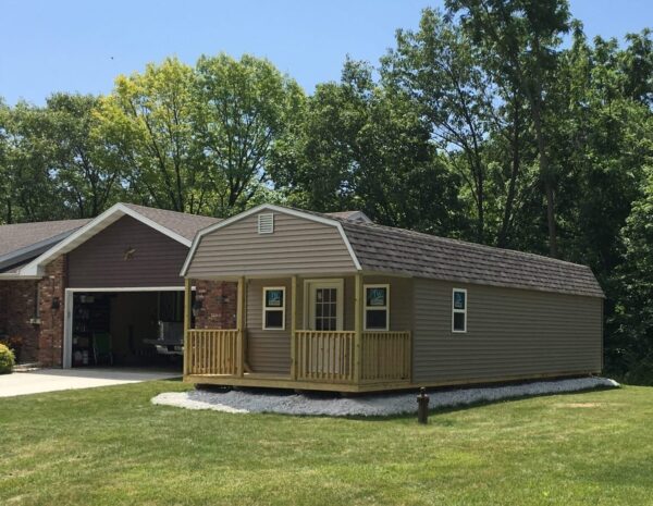Natural Clay Vinyl & Driftwood Shingles