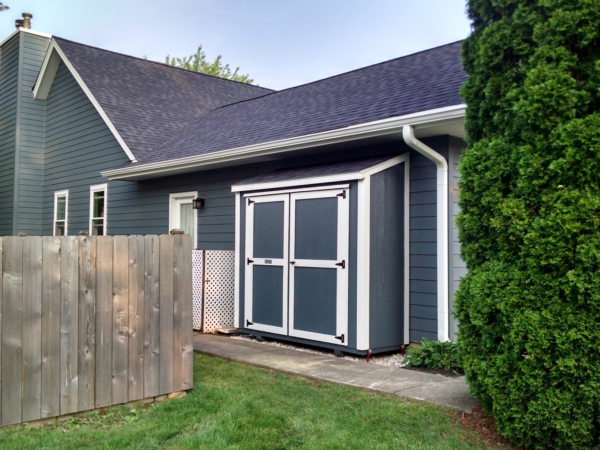 Creative Shed ideas - discreet lean-to shed