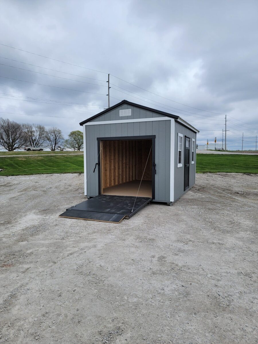 Garden Shed: 10' x 16'