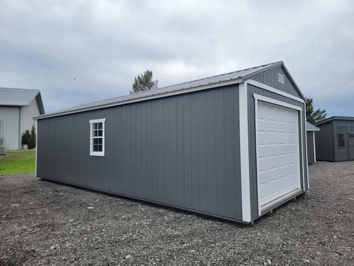 Garage: 12' x 32'
