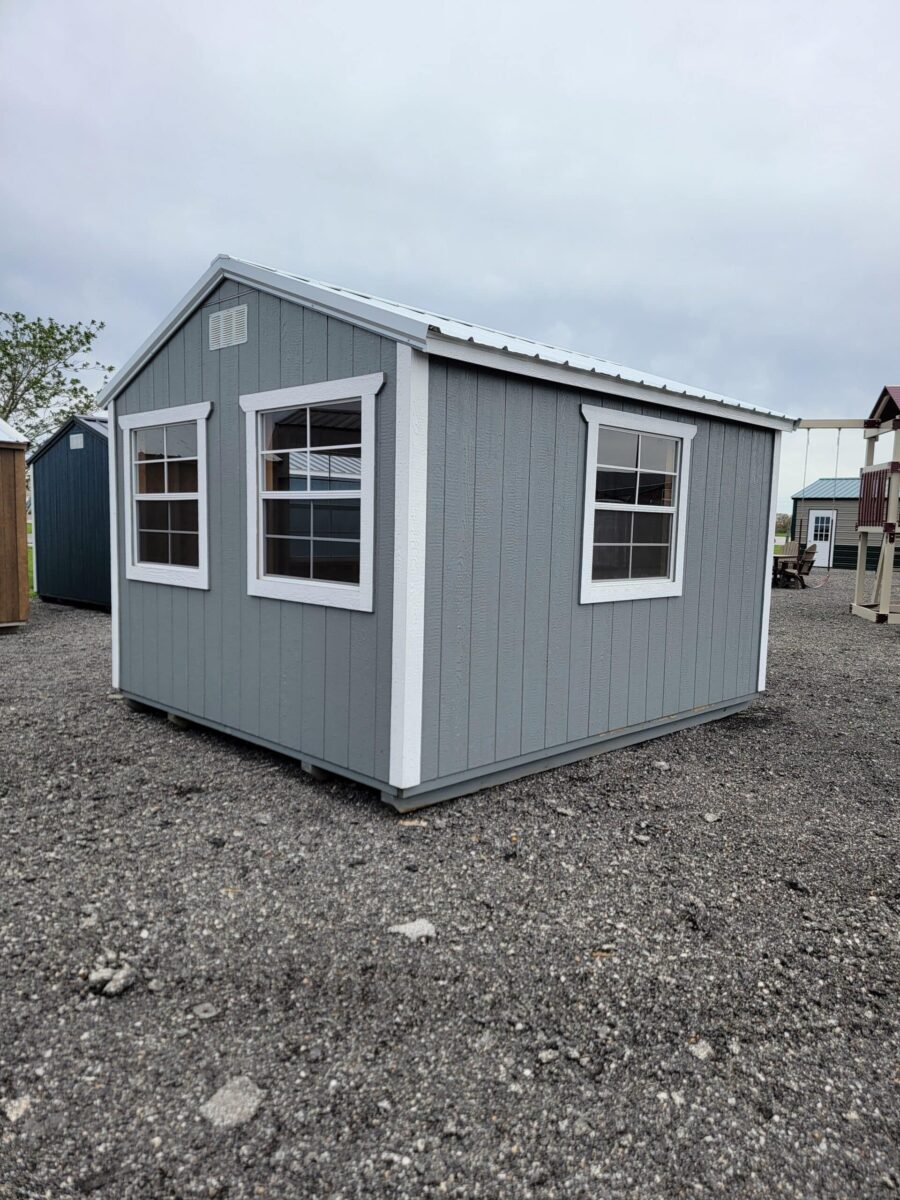 Utility Shed: 10' x 12'