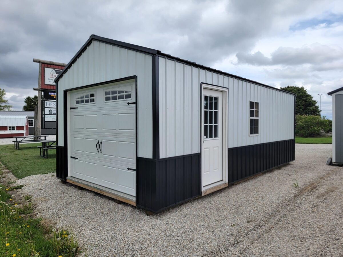 Garage: 12' x 24'