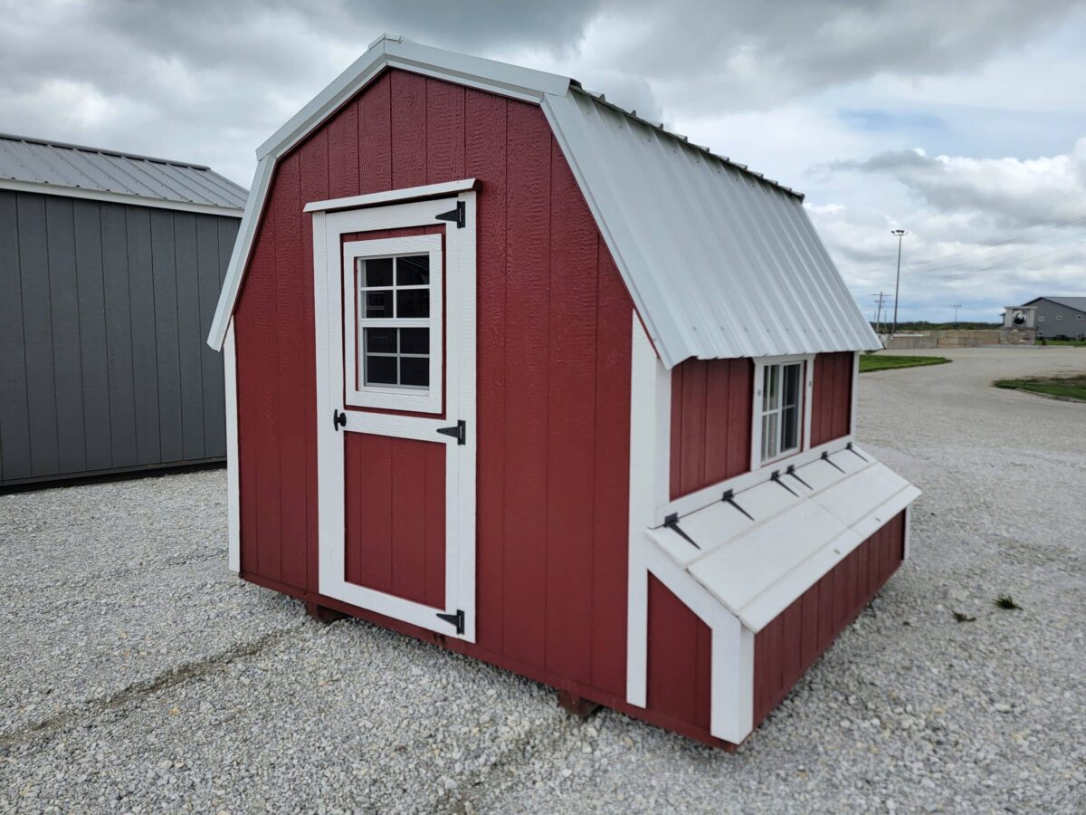 Chicken Coop: 9' x 8'