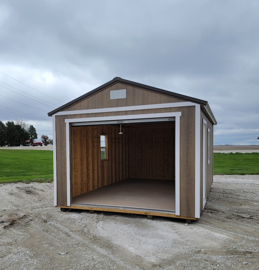 Garage: 12' x 20'